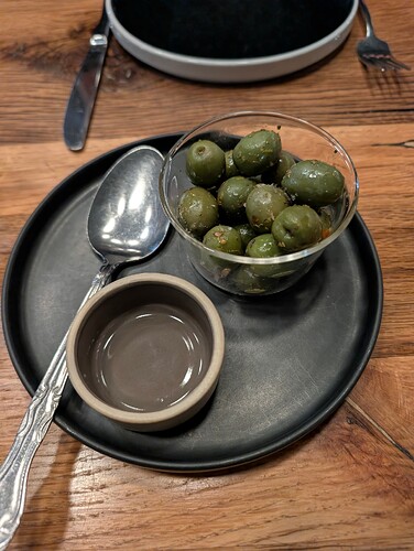 PXL_20251101_012813403