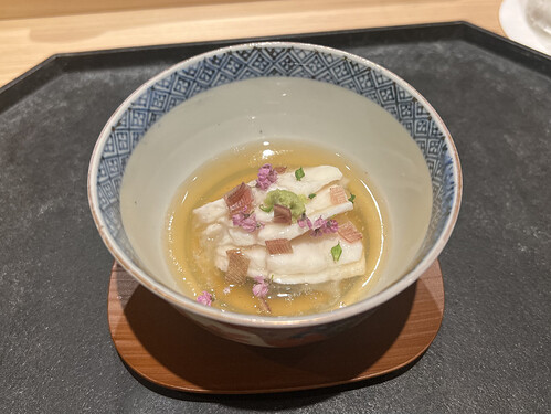 BC36E0B4-8EBD-4C3F-93F2-9C8AB11903CF_1_201_a