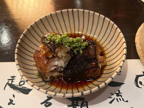 C5ADF74F-6BC8-4A34-B363-31283FECBFEF_1_102_a