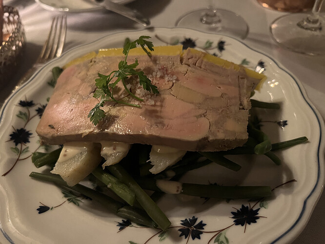 4924A388-8A39-46E6-92D7-C6D89A6407DD