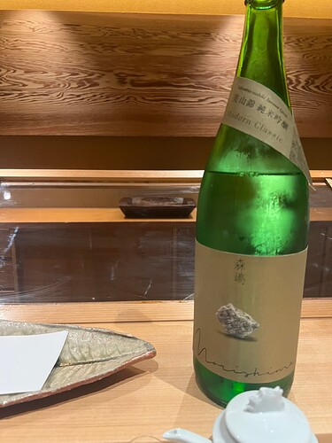 C353D99F-1471-4E6C-98DC-A6A12865A069_1_102_o