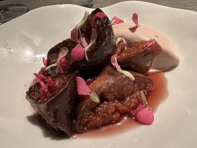 CFC22FC6-BB49-4B09-B352-10345C54F088_1_105_c