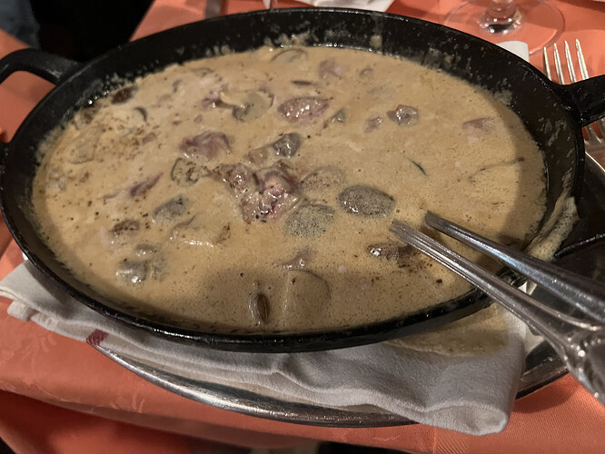 85679676-D61B-4994-BDB9-85ADE608082A