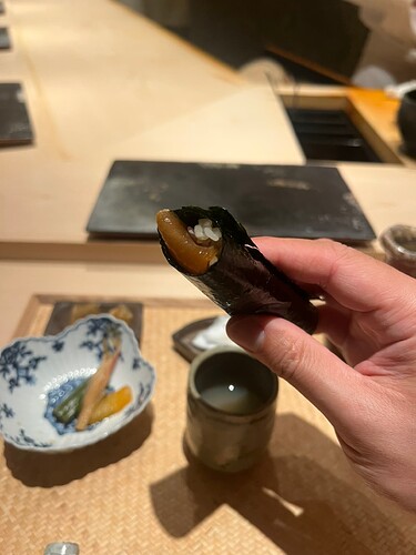 8F5E5BFE-3935-4534-83F3-C64547AC2405_1_102_o