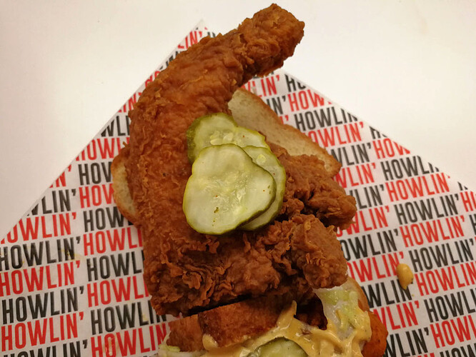 howlin9_020