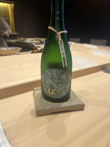 658B104A-3785-4D48-A04E-D493E4475063_1_105_c