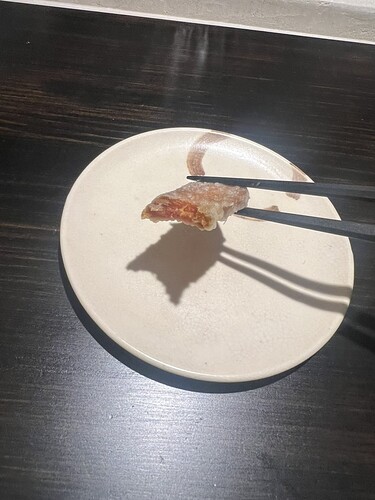 12E340C6-C107-45E0-822F-93BF720B88E2_1_105_c