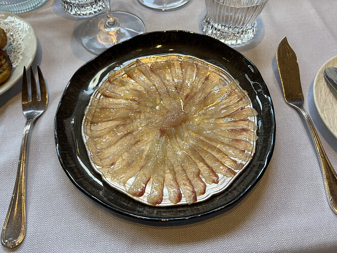 393BC7F3-99EF-4C61-B0BF-F589331C453A_1_201_a